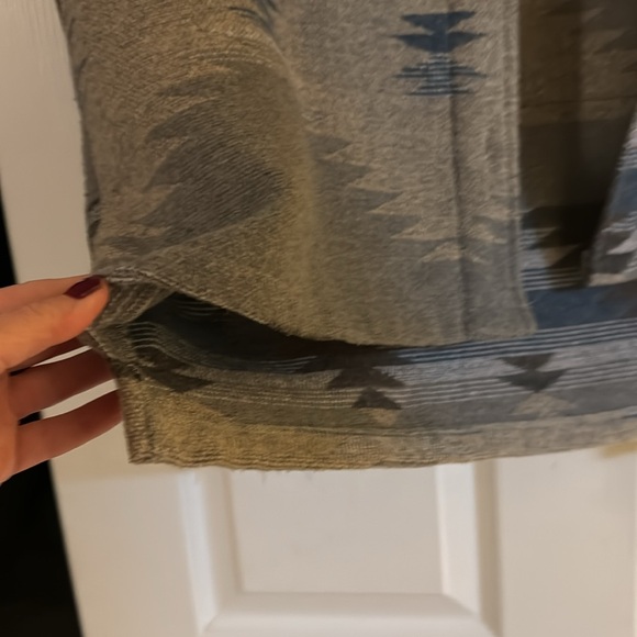 Women’s Aztec Shacket.  Size M - Picture 5 of 6